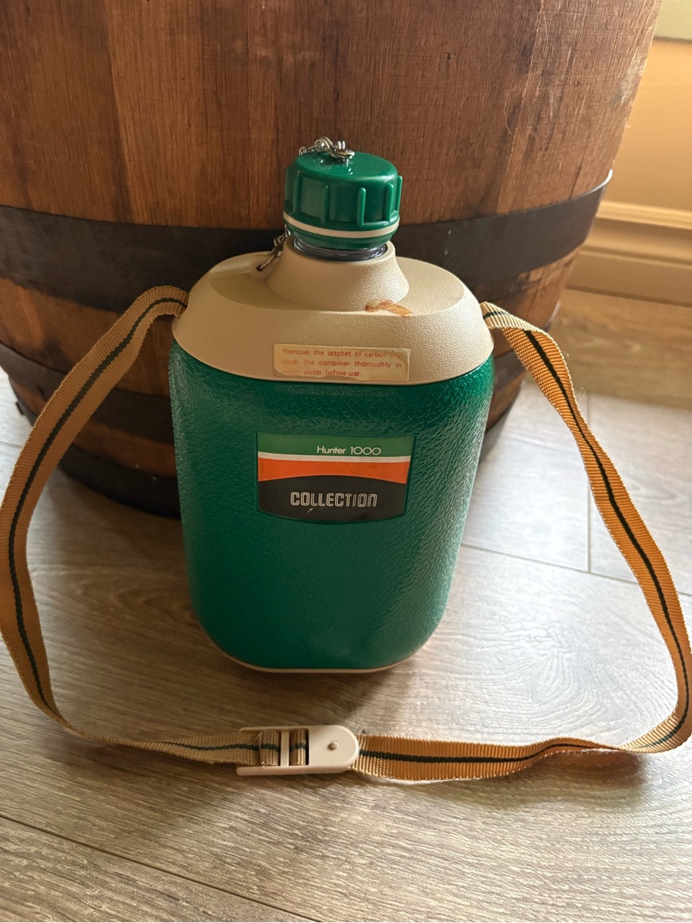 Vintage Lion Star Hunter 1000 Green Canteen Water Bottle with Strap